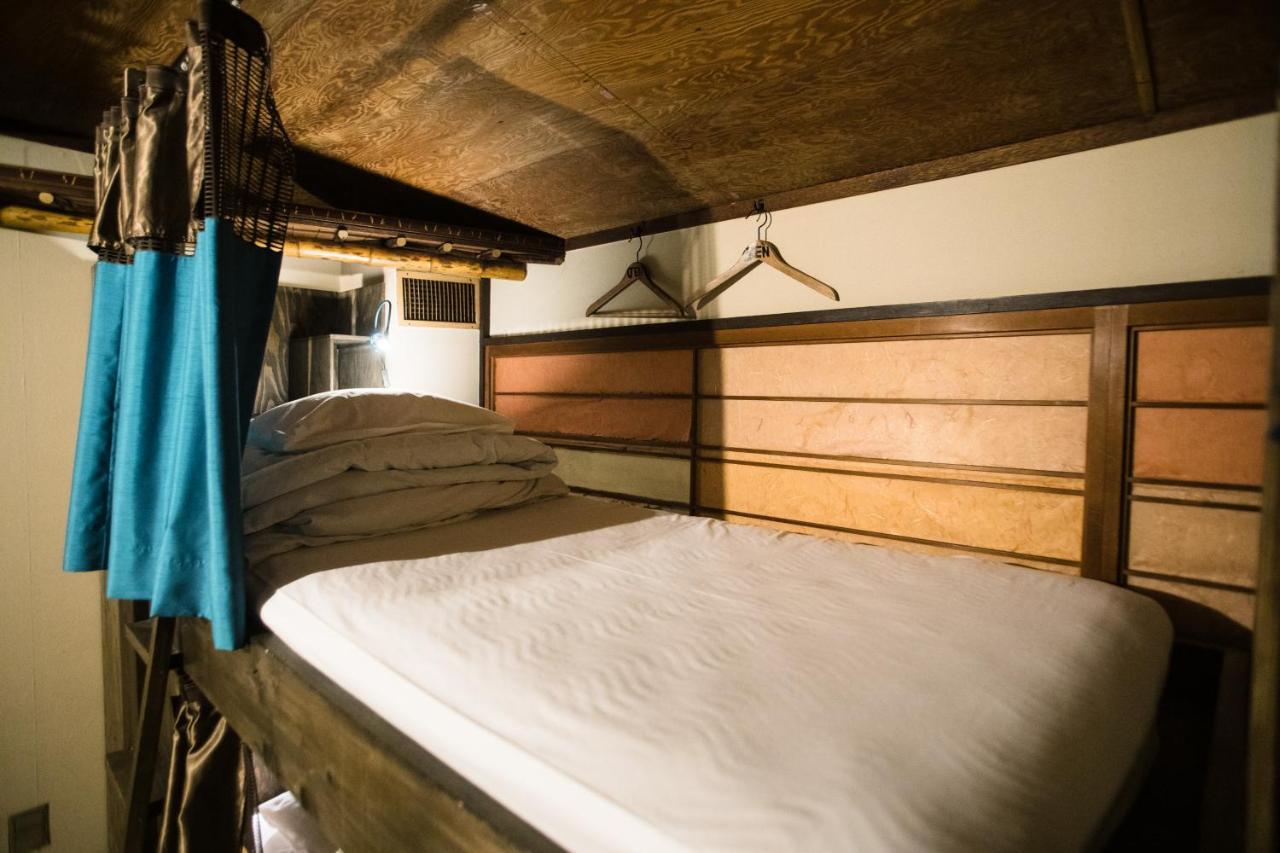 Bed 4-Bed Female Dormitory Room