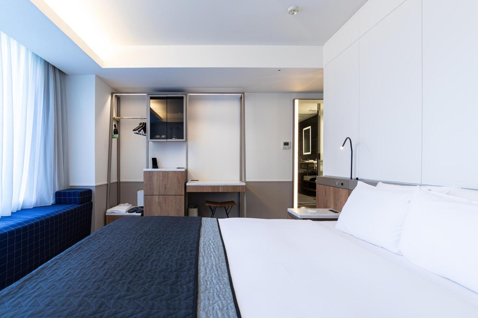 Deluxe Double Room Non-Smoking