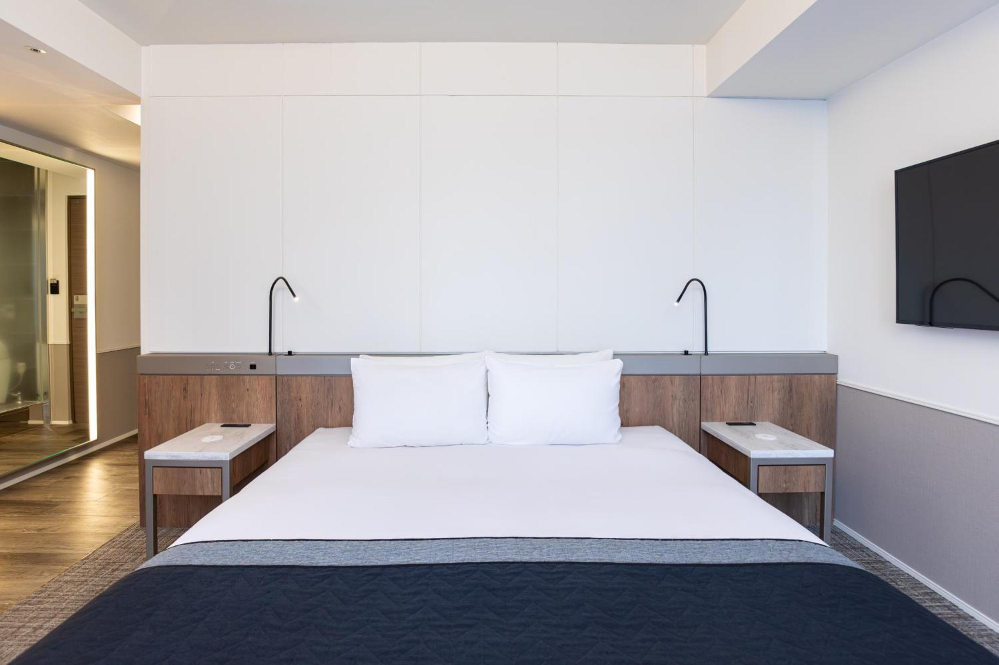Deluxe Double Room Non-Smoking