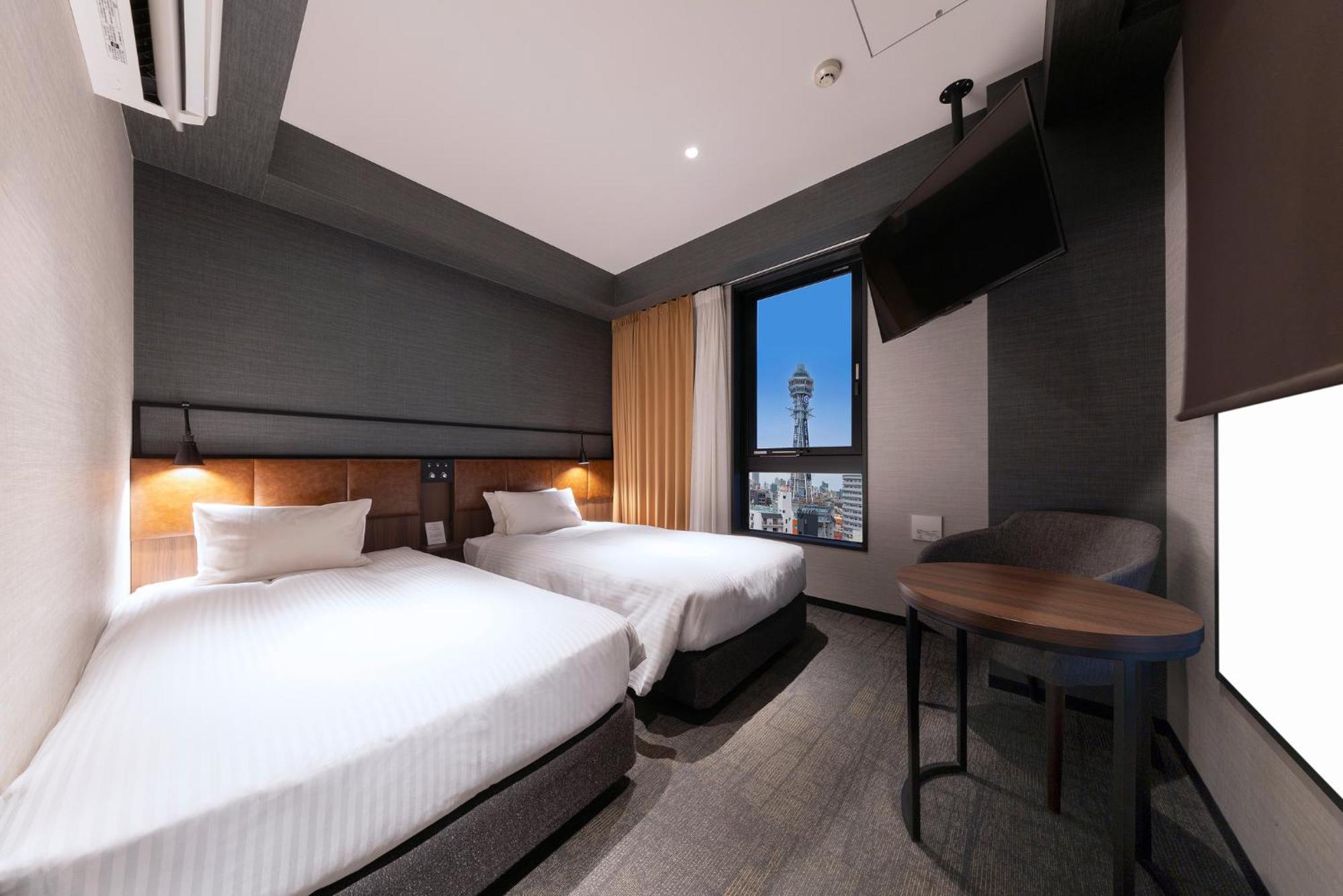 Deluxe Twin Room Tower View Non-Smoking