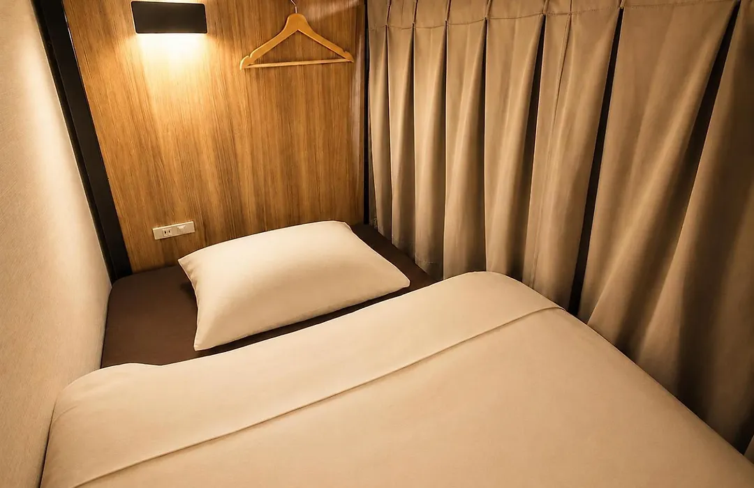 Namba Guesthouse Hive-1